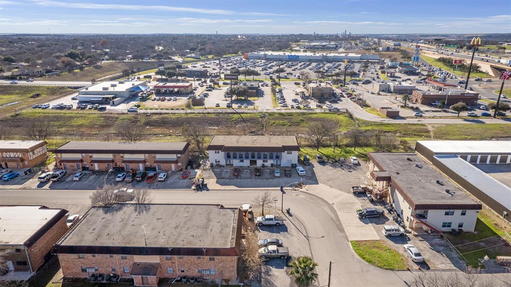 1040 Linde Avenue - 1