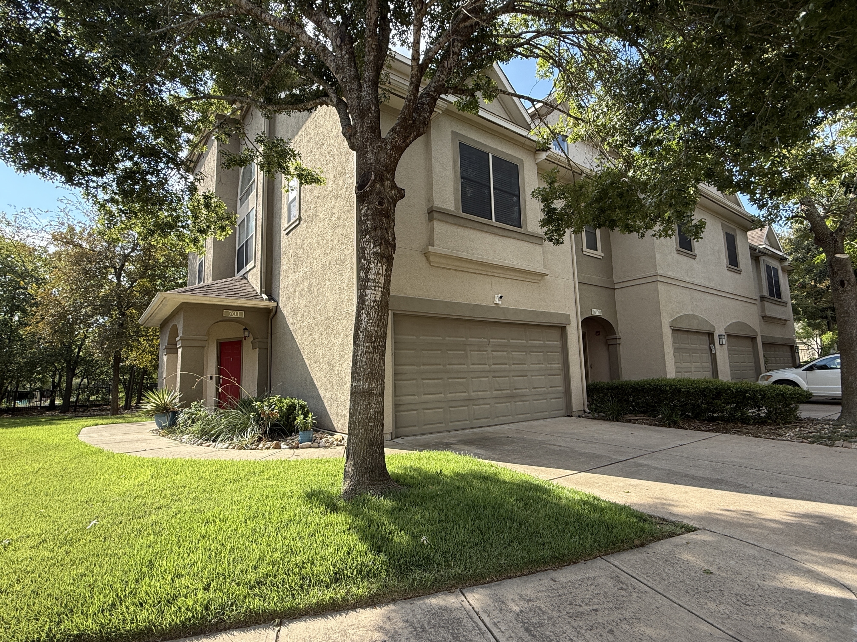 11203 Ranch to Market Road 2222