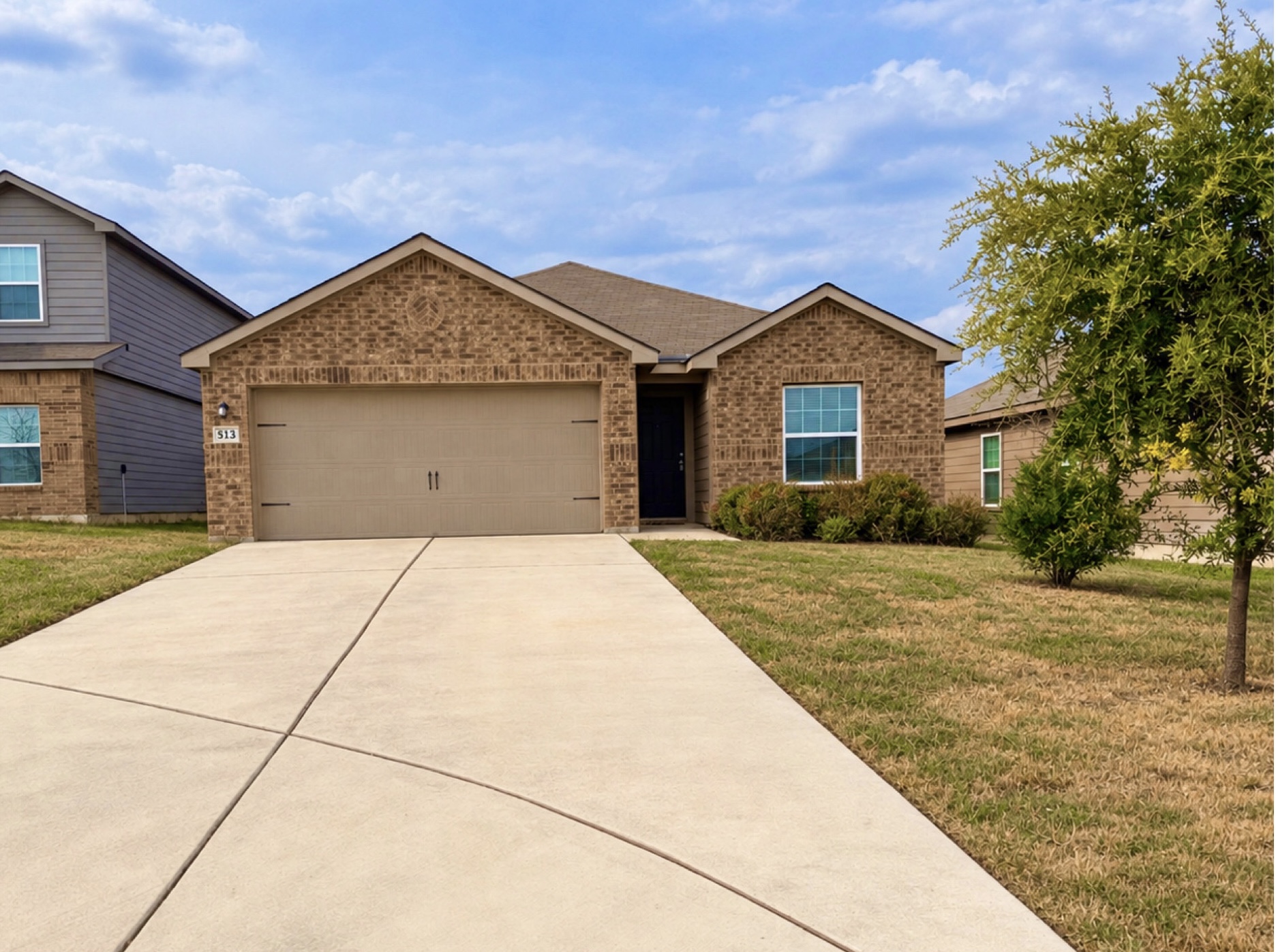 513 Locksley Cove